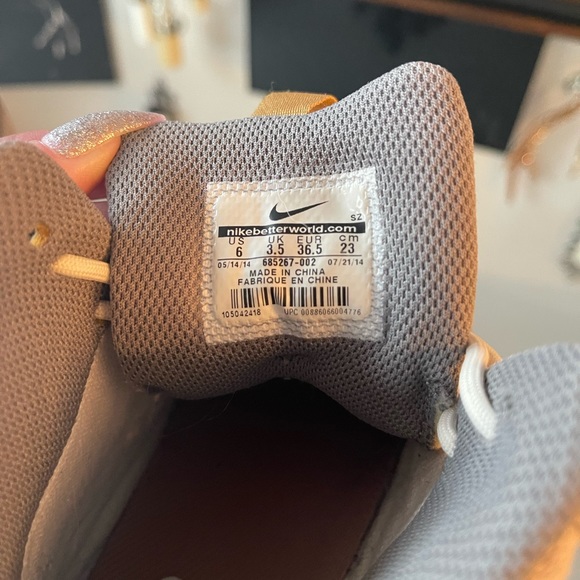 Nike Air - Picture 4 of 4